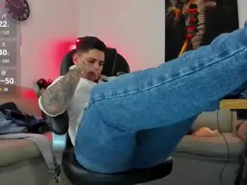 Chaturbate Watch Live Sex Cams of nicolass_fellener