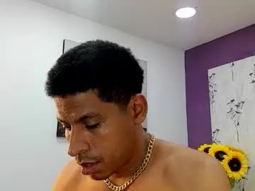 Chaturbate Best live sex cam show of ricardo4_