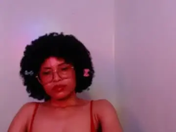 Chaturbate Live Sex Cam of ebony_badgirl