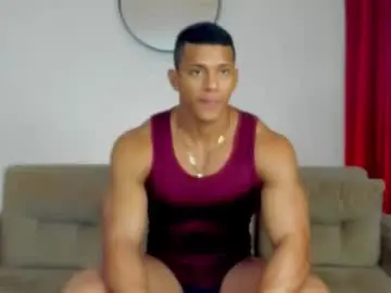 Chaturbate Watch Live Sex Cams of kale_tomson