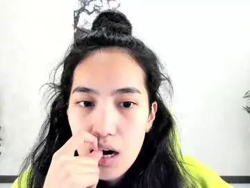 Chaturbate Adult Webcam of kira_lilian