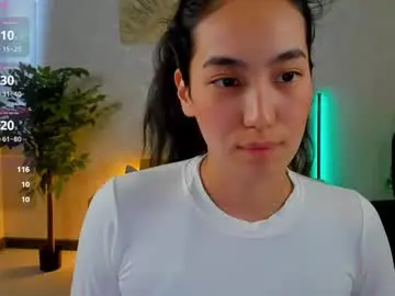 Chaturbate Adult Webcam of kira_lilian