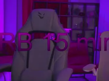 Chaturbate Live Sex Cam of kiramontoyaa