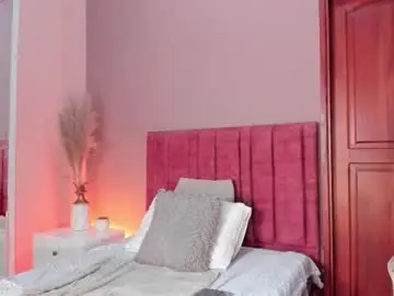 Chaturbate Watch Live Sex Cams of mia_hrpr_01