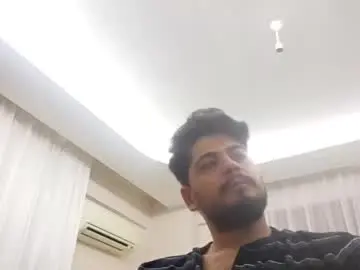 Chaturbate Live Sex of realhornyboy35