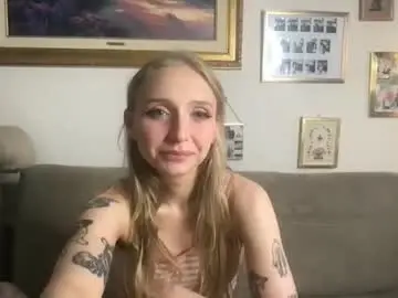 Chaturbate Free Porn Cam of rosepuzzy69