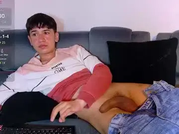 Chaturbate Nude Webcam of twink_daren