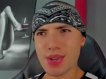 Chaturbate Adult Webcams of david_jons7