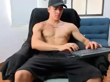Chaturbate Free Porn Cam of ethangreey1