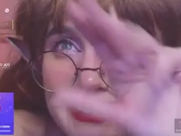 Chaturbate Sex Chat of fluffy_muffin3