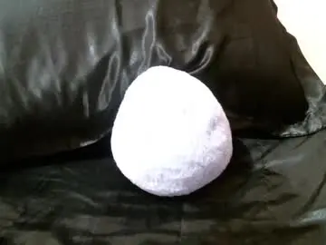 Chaturbate Live Sex Cam of im_your_secret