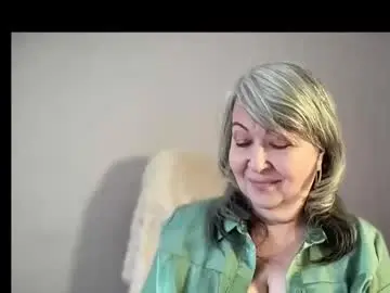 Chaturbate Best live sex cam show of milf_charlotty
