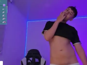 Chaturbate Sex Cam of oliver_kyy