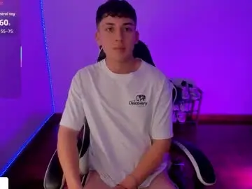 Chaturbate Adult Webcam of oliver_kyy