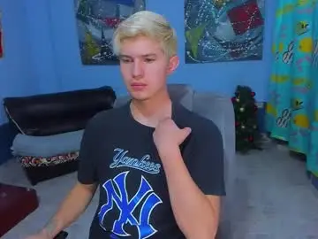 Chaturbate Watch Live Sex Cams of patrik027