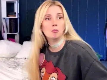 Chaturbate Best live sex cam show of super_peach_stream