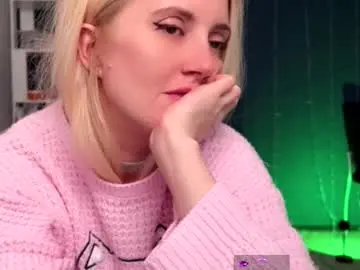 Chaturbate Live Sex of super_peach_stream