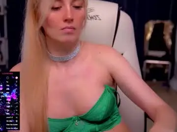 Chaturbate Sex Cam of super_peach_stream