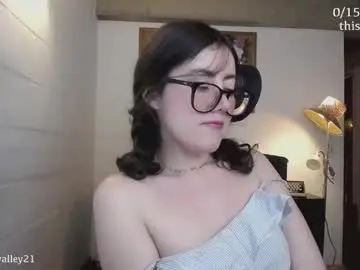 Chaturbate Free Live Porn of cherrybunny21