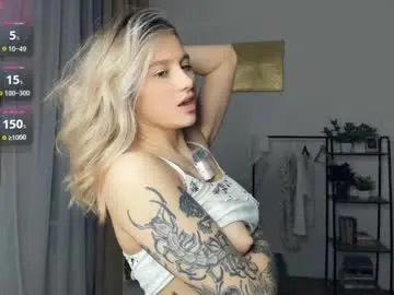 Chaturbate Sex Cam of glossybabe_