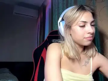 Chaturbate Nude Webcam of michellcrumpacker