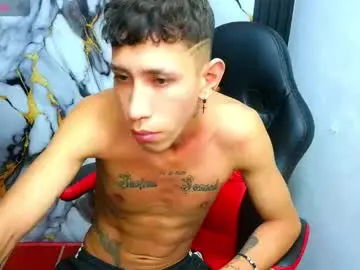 Chaturbate Best live sex cam show of the_latin_boy02