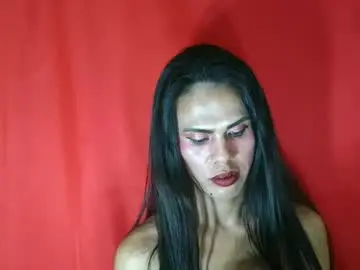 Chaturbate Sex Cam of urasian_andrea