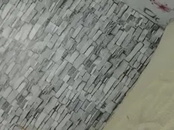 Chaturbate Live Sex Cam of yourlittle_angel69