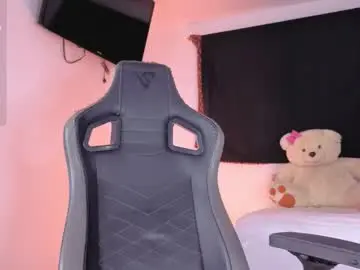 Chaturbate Adult Video Chat of little___sophie