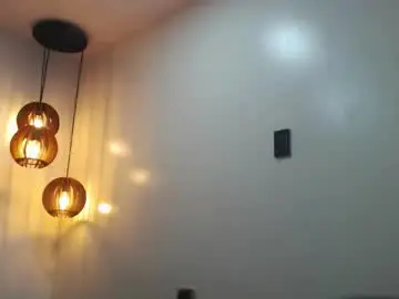 Chaturbate Live Porn of mou_fly