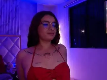Chaturbate Watch Live Sex Cams of naomy_tay1