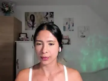 Chaturbate Live Sex Cam of cristamunez