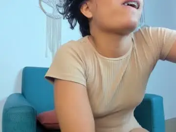 Chaturbate Free Porn Cam of emilyy_kim