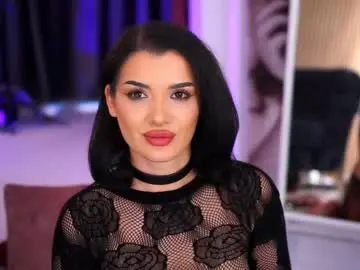 Chaturbate Nude Webcam of naughtyychloe