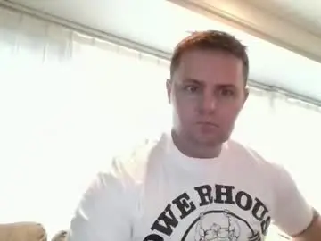 Chaturbate Free Live Porn of averagejoe2025