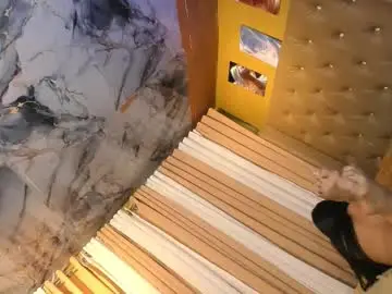 Chaturbate Live Sex Cam of marjorieandersonxxx