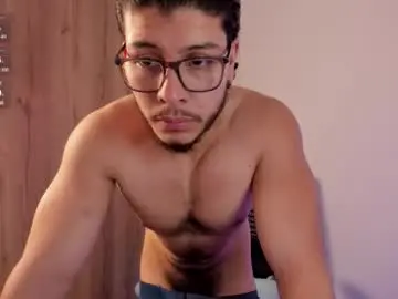 Chaturbate Adult Webcams of maxifit_