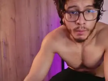 Chaturbate Adult Webcams of maxifit_