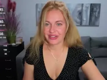 mira_whitme from chaturbate