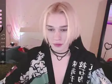 Chaturbate Sex Cam of rainbow__salt