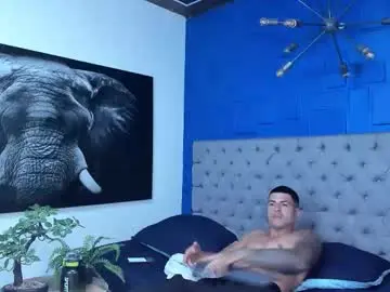 Chaturbate Free Live Porn of andres_clark