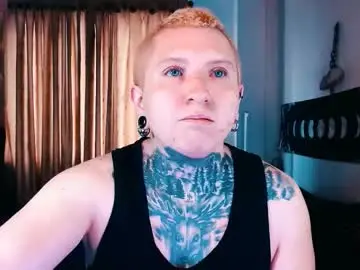 Chaturbate Live Porn of ftmblueyes