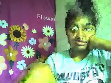 Chaturbate Nude Webcam of mayajadorelie