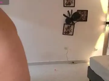 Chaturbate Live Sex of nina_rouge7