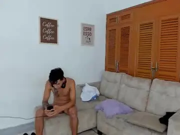 Chaturbate Sex Cam of nympho_nathy_sophi