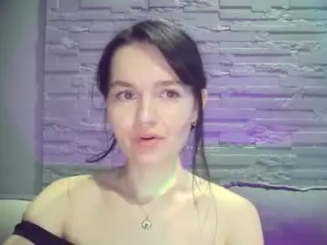 Chaturbate Live Sex Cam of queenofmodels