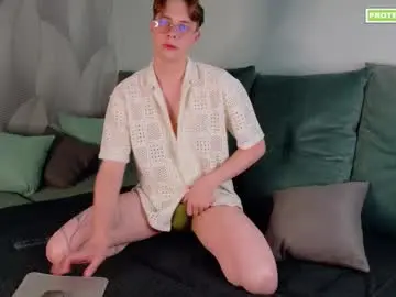 Chaturbate Free Live Porn of ethann_top