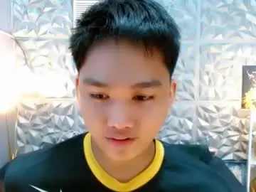 Chaturbate Live Sex Cam of mister_officer