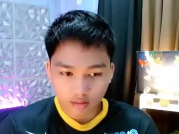 Chaturbate Live Sex Cam of mister_officer