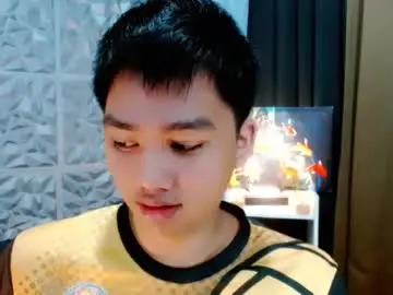 Chaturbate Live Sex Cam of mister_officer